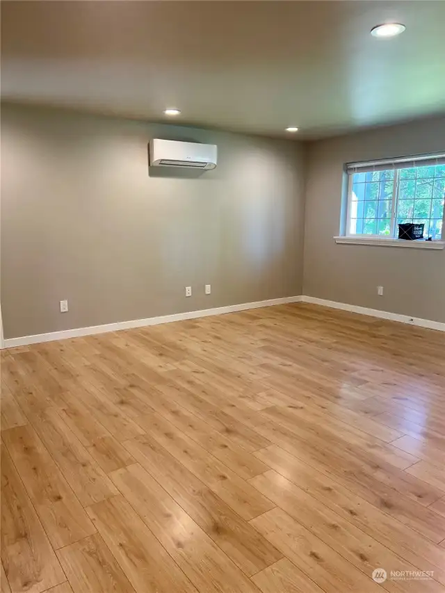 Living Room w/ Central AC