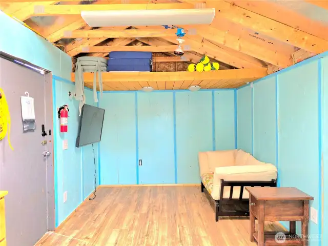 Plenty of space with storage above