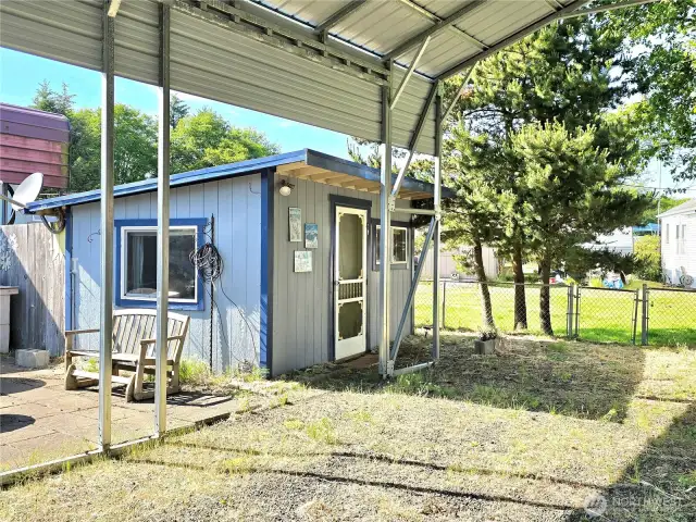 Cabin 2 (rear)