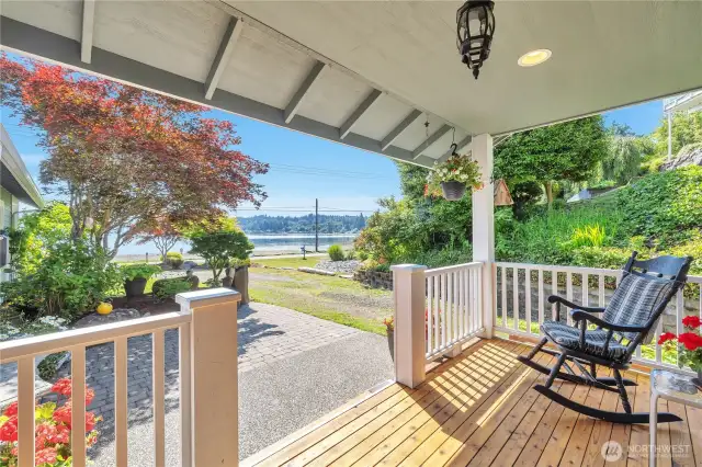 Porch off family room or mother-in-law apartment