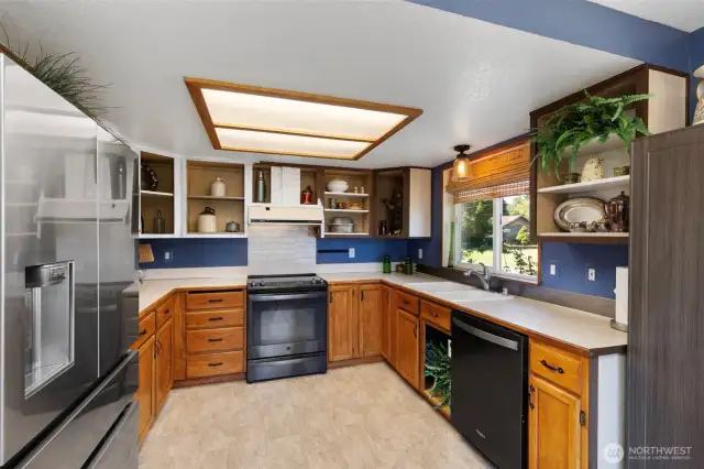 Full Kitchen with Newer Stainless Steel Appliances