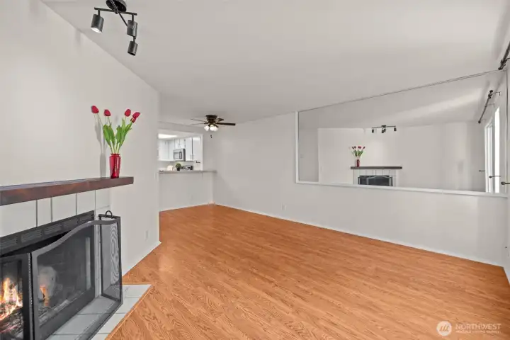 Living dining area