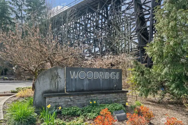 Welcome to Woodridge—one of Bellevue’s most established and sought-after neighborhoods, known for its tree-lined streets, strong sense of community, and abundant green space. Residents enjoy access to parks, trails, and top-rated schools, all while being just minutes from downtown Bellevue, shopping, dining, and major commuter routes.