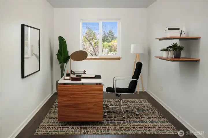 Downstairs bedroom. Also great for an office space. *Virtually staged*