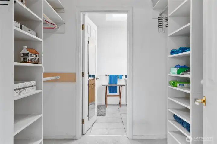 Primary closet into the ensuite