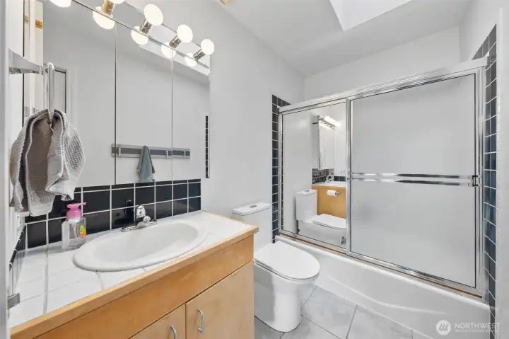 Main bathroom