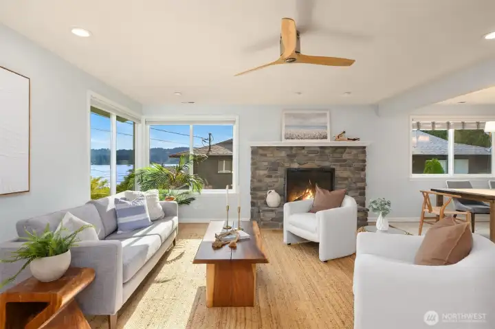 The main level lives well with open flow between the living areas. The main level lives well with open flow between the living areas.