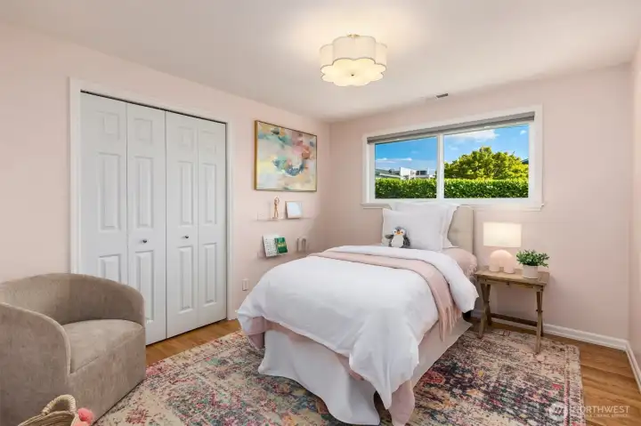 The 3rd bedroom on the main floor. The 3rd bedroom on the main floor.