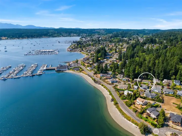 Home is closely located to multiple marinas and downtown Poulsbo amenities. Home is closely located to multiple marinas and downtown Poulsbo amenities.