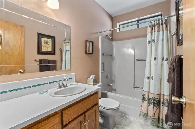 Full guest bath on lower level. Has built in grab bars like the bathrooms do.