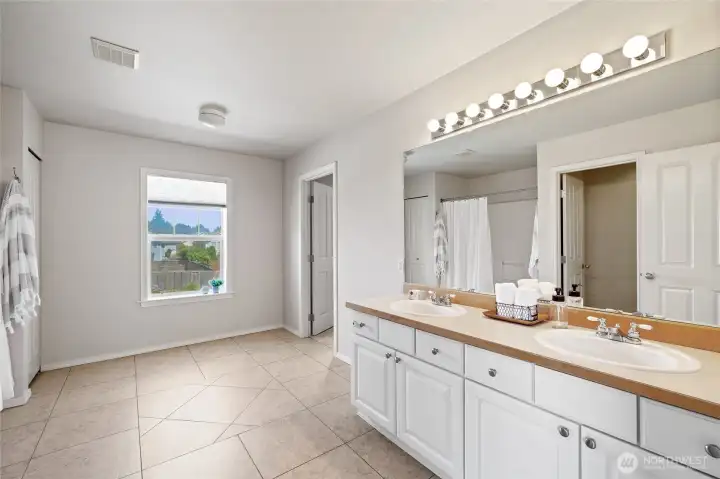 Oversized bathroom