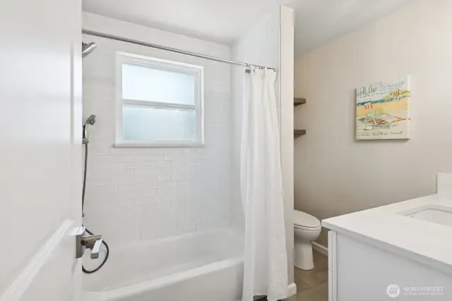 Main floor full bath