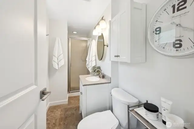 Lower level/MIL .75 bath