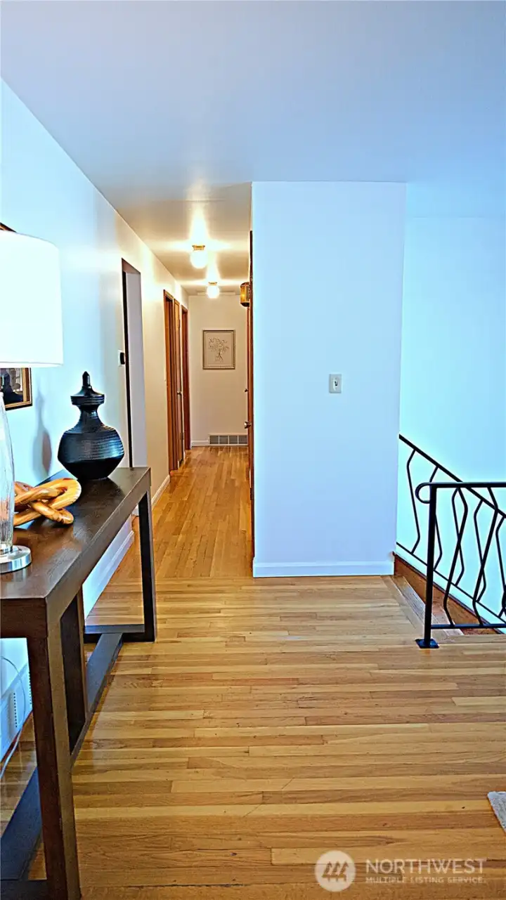 Hallway to the 3 bedrooms