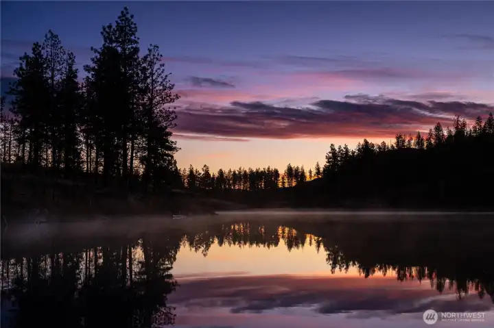 Fall sunset at Horseshoe Lake.