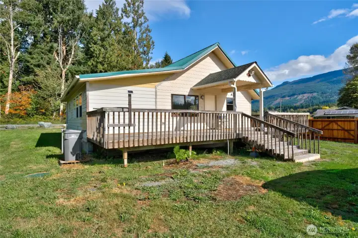 Welcome to 23404 Prairie rd!