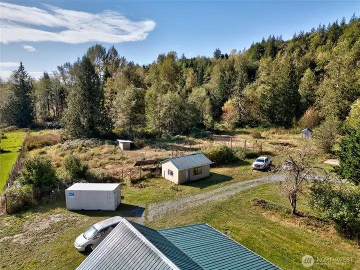 Looking toward shed and garden space
