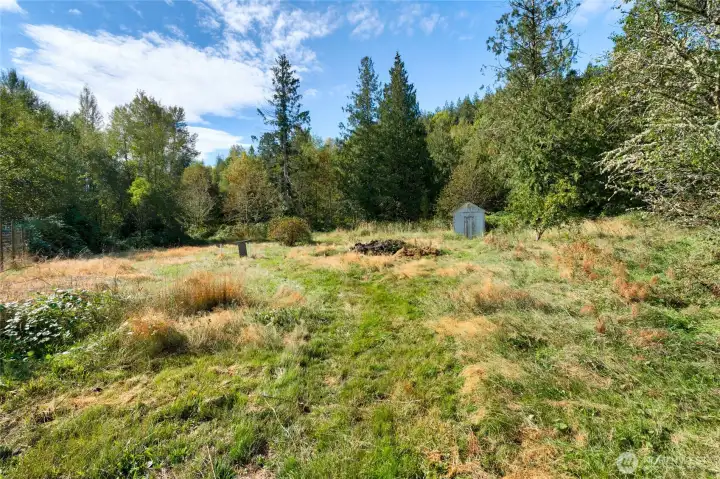 Looking toward pump house.