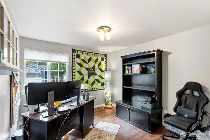 3rd bedroom is currently being utilized as an office space.