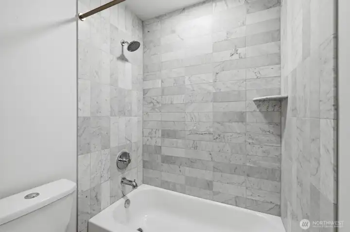 lower level tile bath