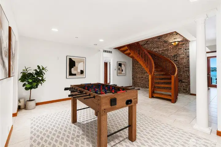 Fun game room off staircase