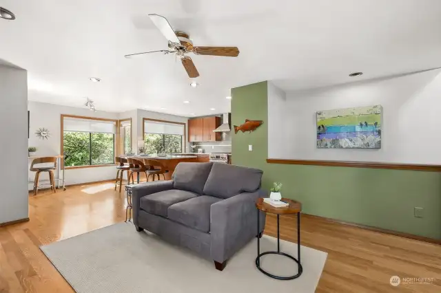 Solid hardwoods throughout the main living areas, plus fresh paint and great lighting - and love the ceiling fan!
