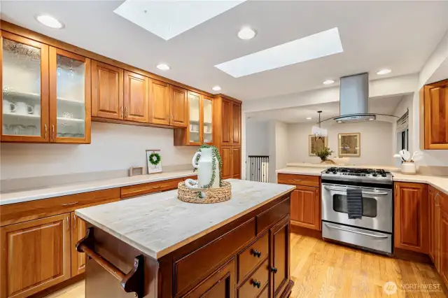 Kitchen with island