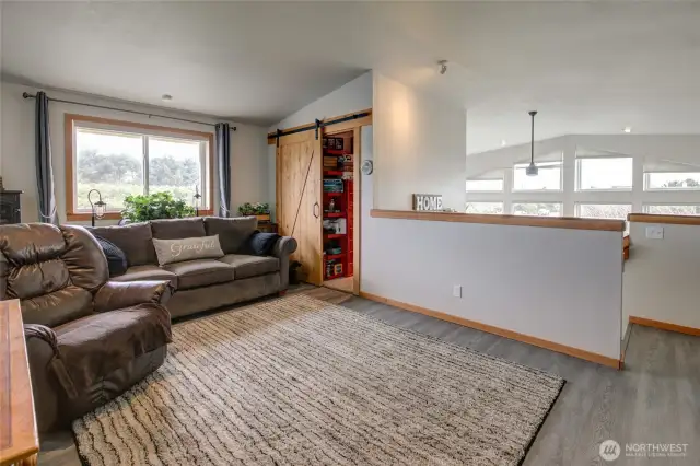 2nd floor loft