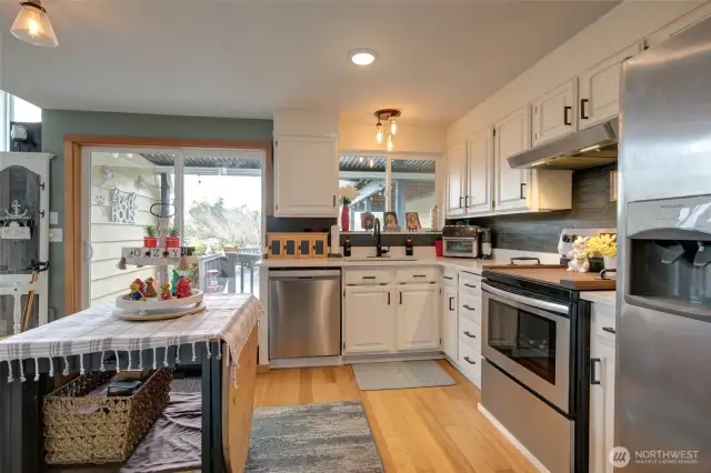 Open Kitchen