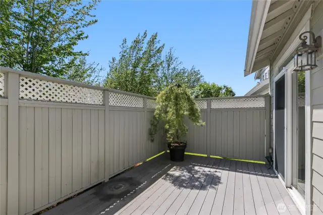 Private sunlit deck