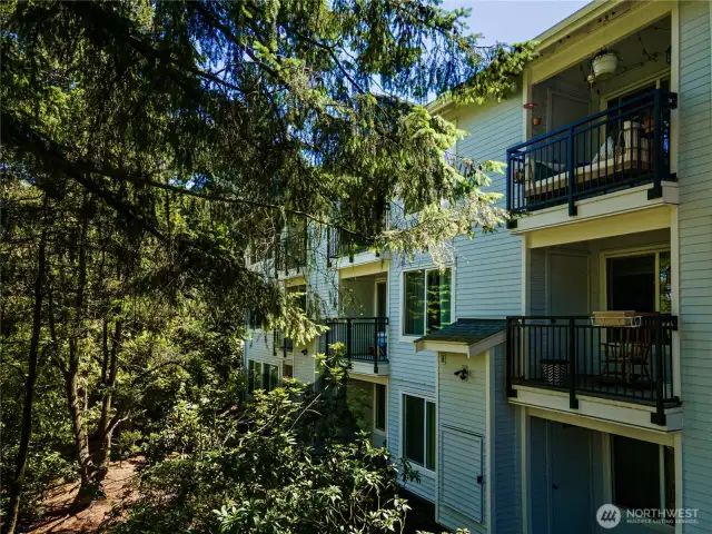 Private top floor balcony