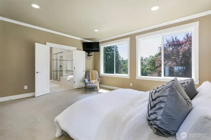 walls of windows bring natural light