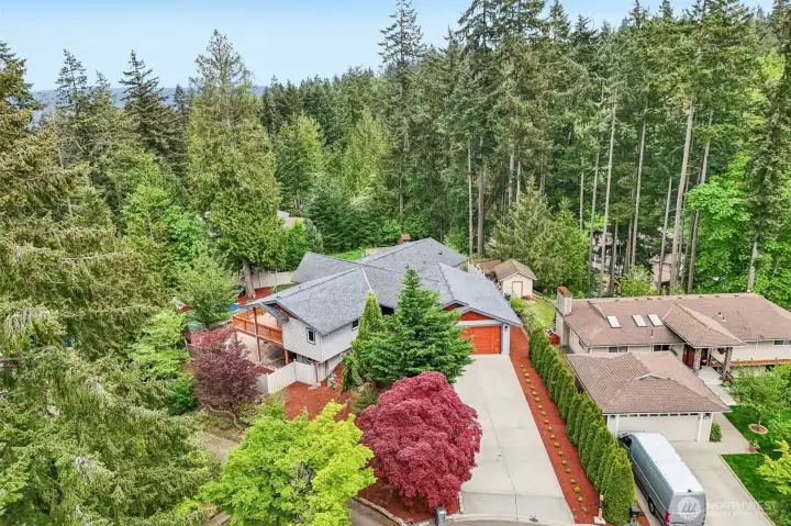 Located in a highly sought-after neighborhood featuring top-rated schools, this home offers close proximity to major freeways, shopping, dining, and everyday conveniences.