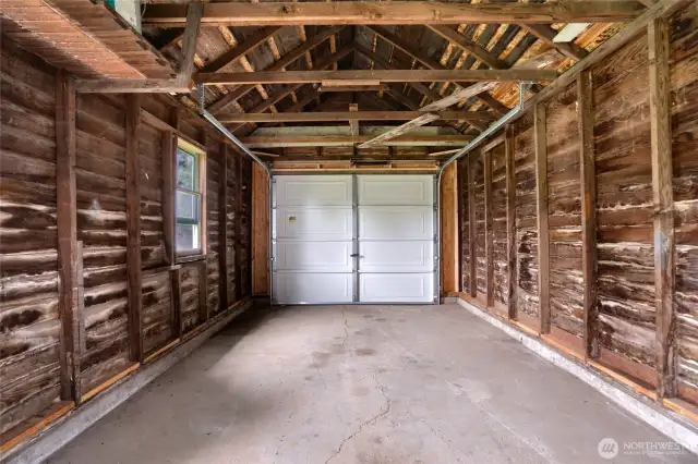 Room to park your car or toys inside!