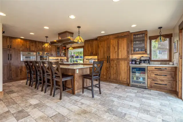 Kitchen is awesome. Sit at bar and look at the 180 degree view.