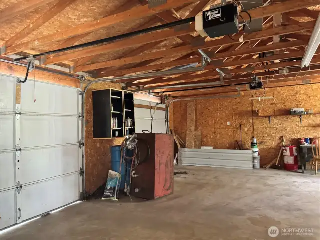 garage on house