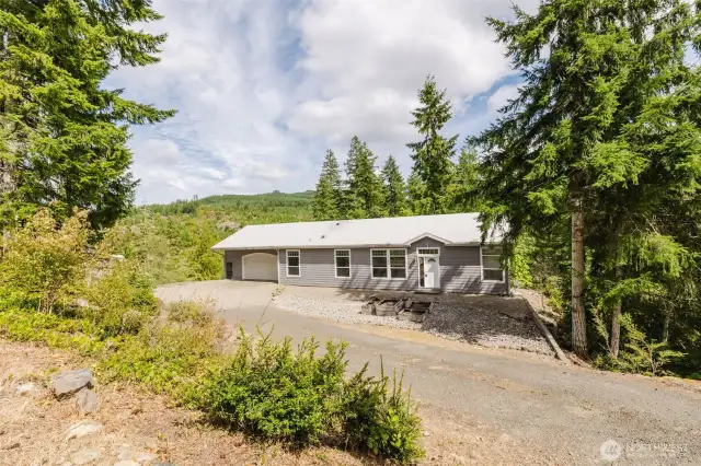Wide driveway and easy access to home.
