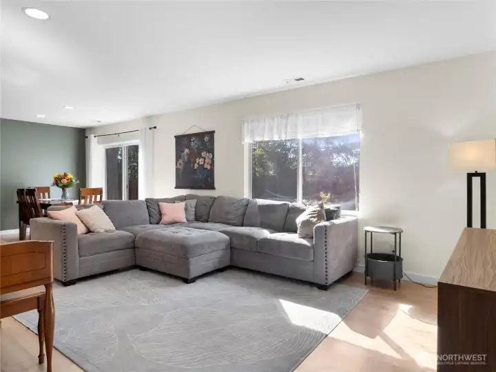 FAMILY ROOM - Dining Area to the left. Faces spacious back yard.