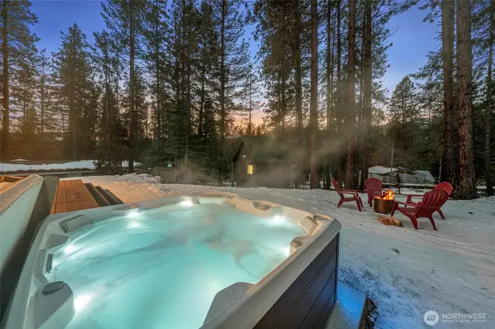 Unwind year-round in the new 2025 HotSpring Flash 7-person saltwater hot tub—perfect for après-ski evenings or quiet nights outside.