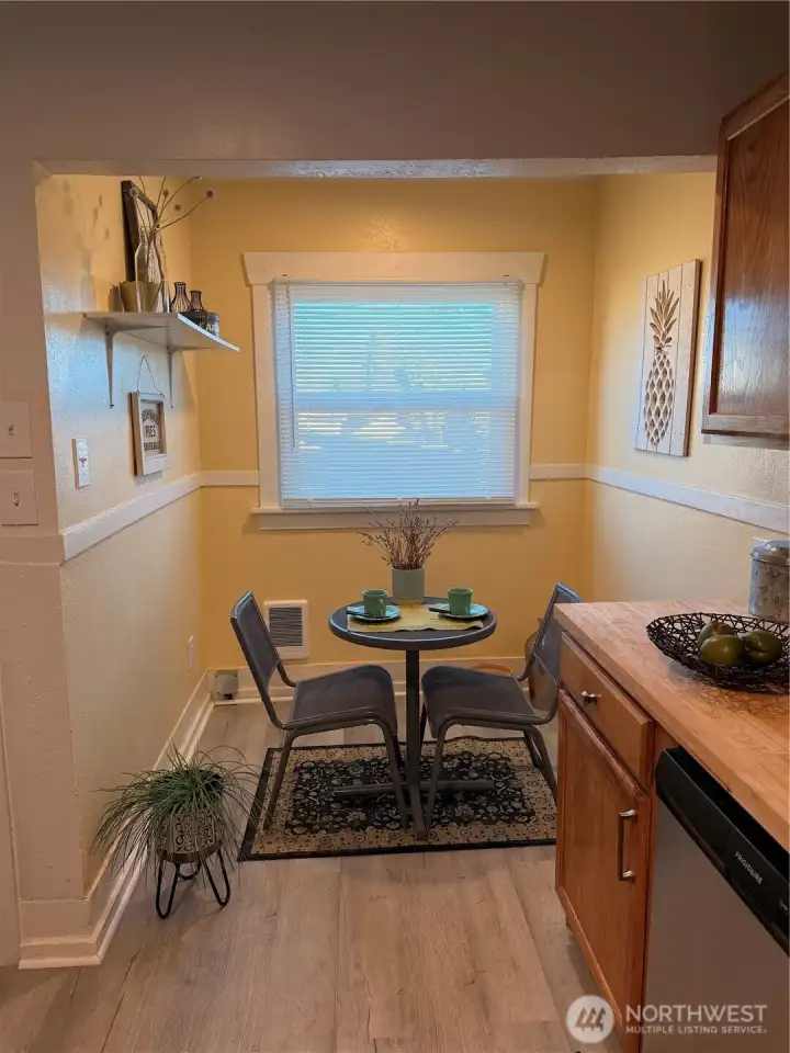 Perfect eating nook for a table, bench/chairs