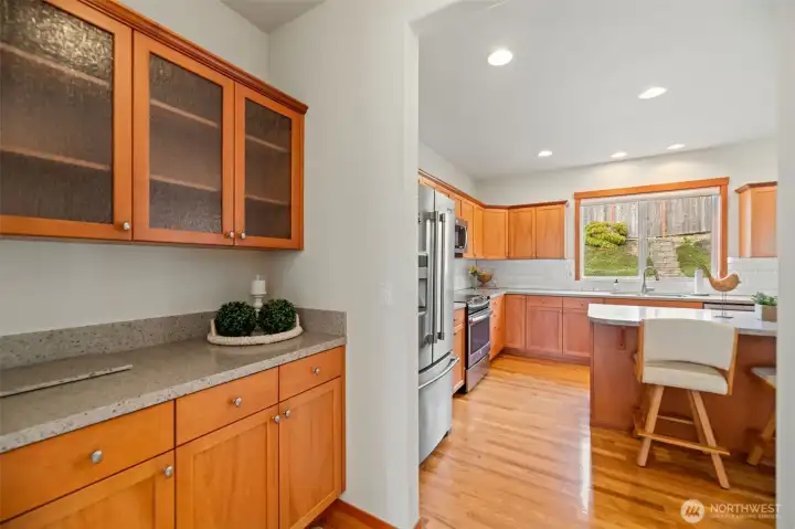 Butlers & pantry area off kitchen