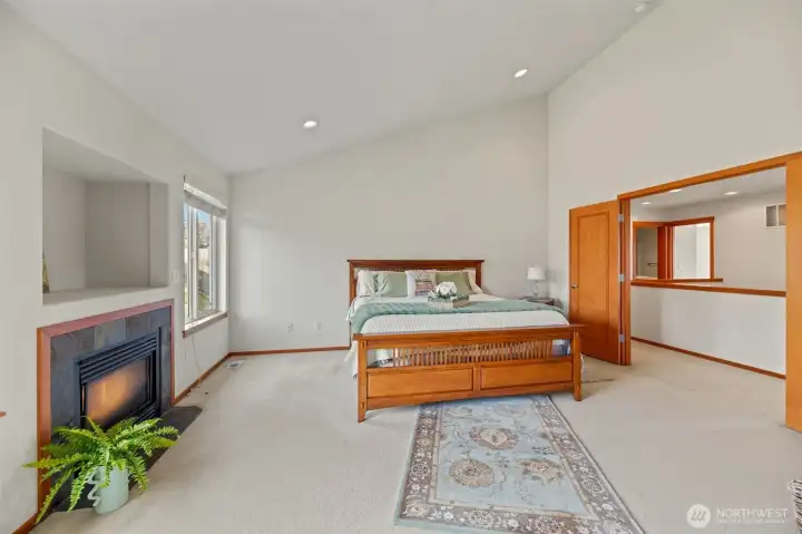 Spacious Primary bedroom