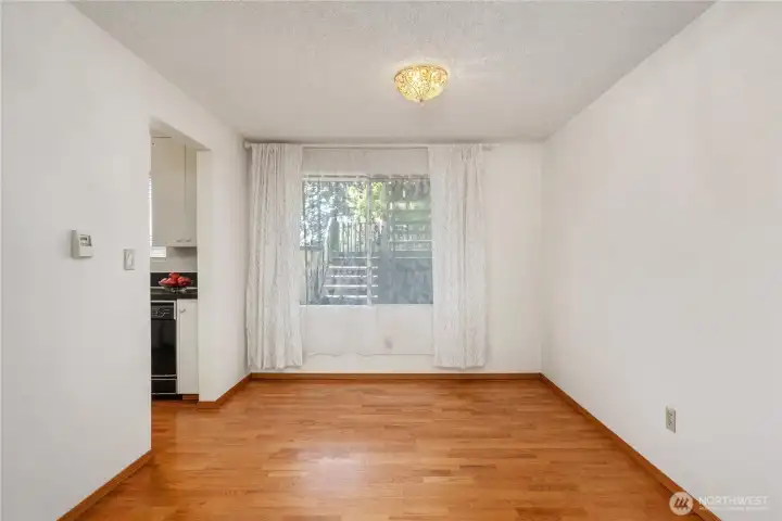 Dining area is large enough for entertaining!