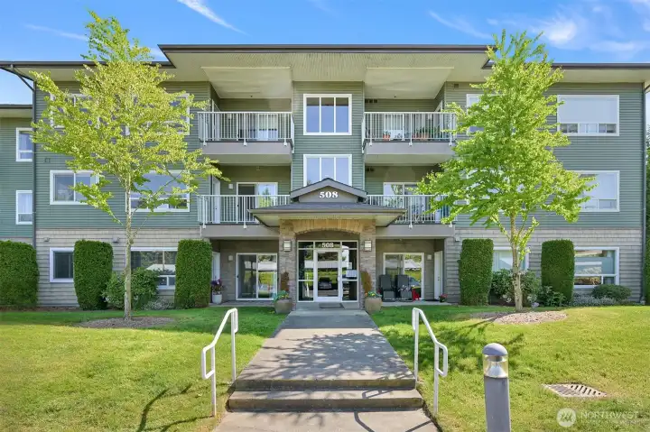 If you know Darby Estates, you know Building 508 is one of the most desirable of all the buildings. If you know Darby Estates, you know Building 508 is one of the most desirable of all the buildings.