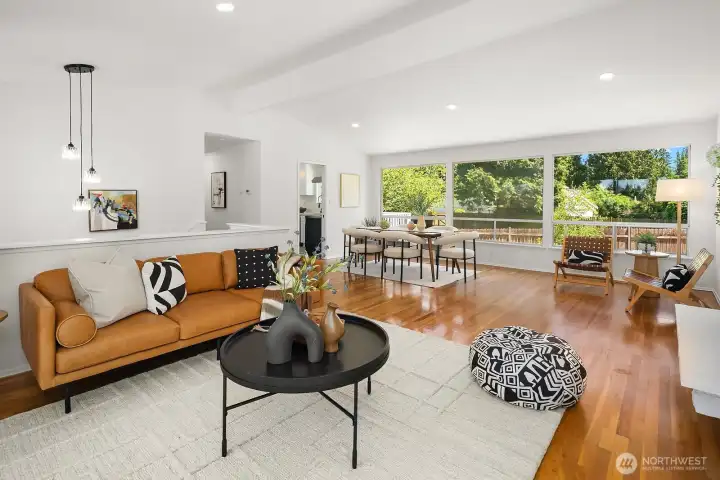Rare open concept layout, vaulted ceiling, walls of windows make this gorgeous home shine! Rare open concept layout, vaulted ceiling, walls of windows make this gorgeous home shine!