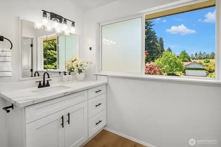 Fully upgraded new primary bathroom with new vanity, lighting, LVP flooring, toilet and glass door shower! Fully upgraded new primary bathroom with new vanity, lighting, LVP flooring, toilet and glass door shower!