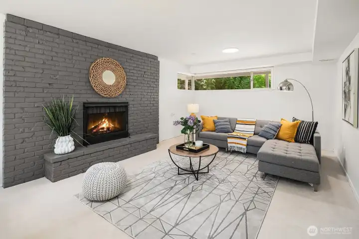 Sun-filled lower level with tall ceiling, new carpet, new lighting, perfect for entertaining! Sun-filled lower level with tall ceiling, new carpet, new lighting, perfect for entertaining!