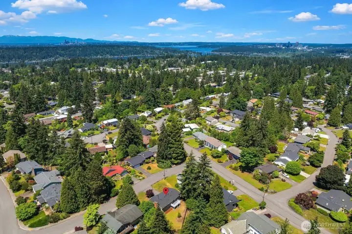 Just minutes to parks, trails, Factoria shopping and dining, T&T, and major commute routes with quick access to both Seattle and the Eastside. Just minutes to parks, trails, Factoria shopping and dining, T&T, and major commute routes with quick access to both Seattle and the Eastside.