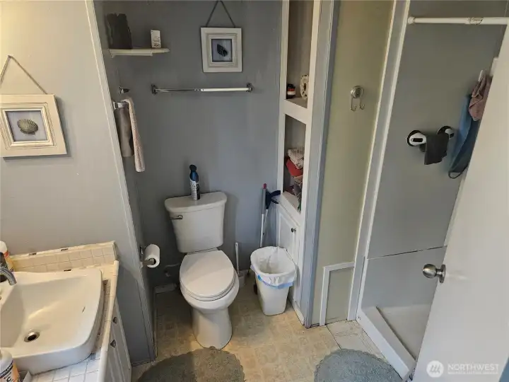 En-suite bathroom. En-suite bathroom.
