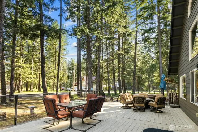 Large deck for entertaining